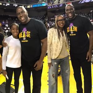 Meet your Posher, Cynthia